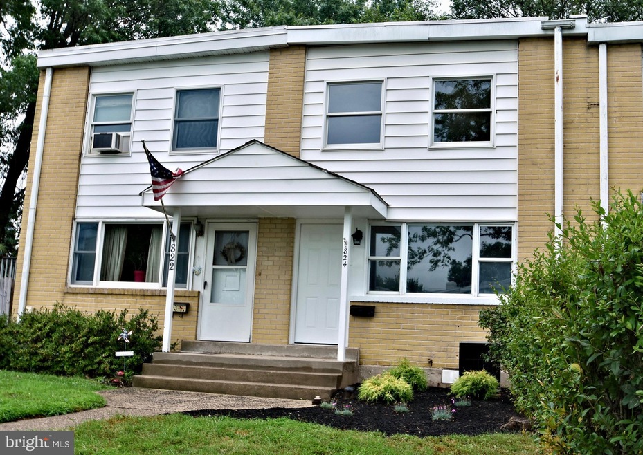 824 Wedgewood Dr, Lansdale, PA 19446 - photo 1