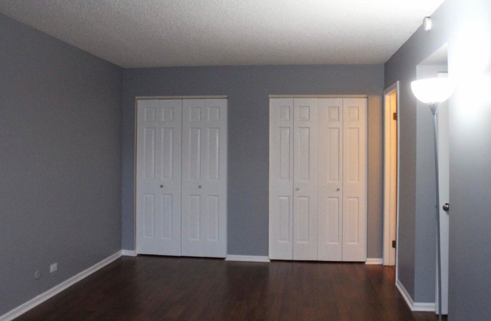 3325 Kirchoff Rd unit 3H, Rolling Meadows, IL 60008 - photo 1