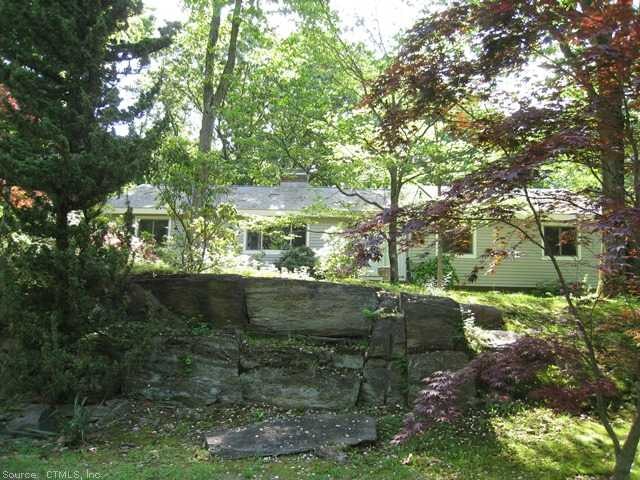 667 High Ridge Rd, Orange, CT 06477 - photo 1