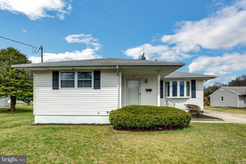 209 Lucas Ave, West Berlin, NJ 08091 - photo 1