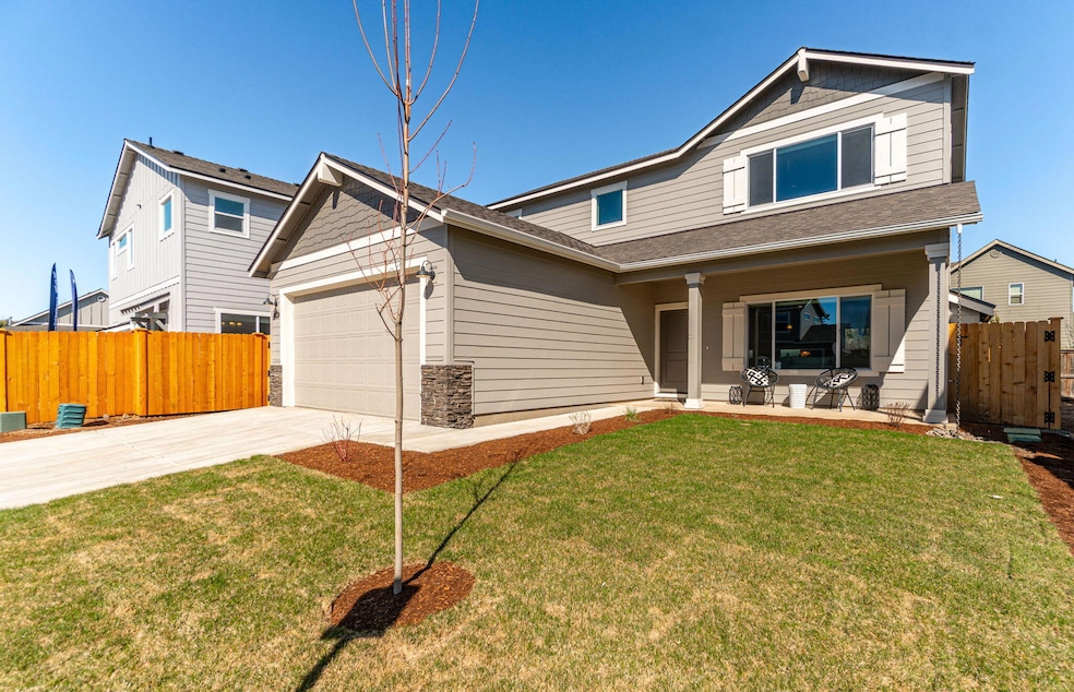 61656 SE Evie Dr, Bend, OR 97702 - photo 1