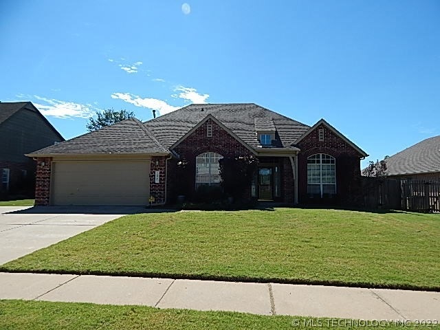 2009 W Vicksburg St, Broken Arrow, OK 74011 - photo 1