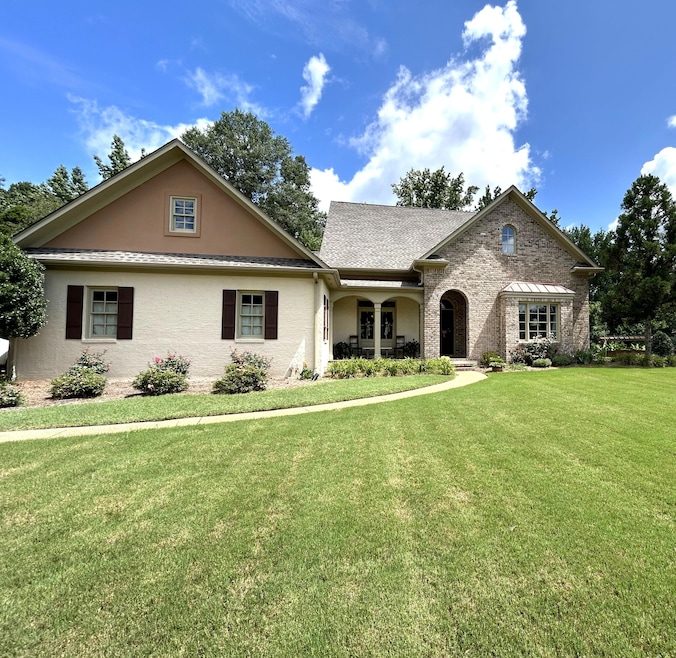 106 Golden Leaf Cove, Tupelo, MS 38801 - photo 1