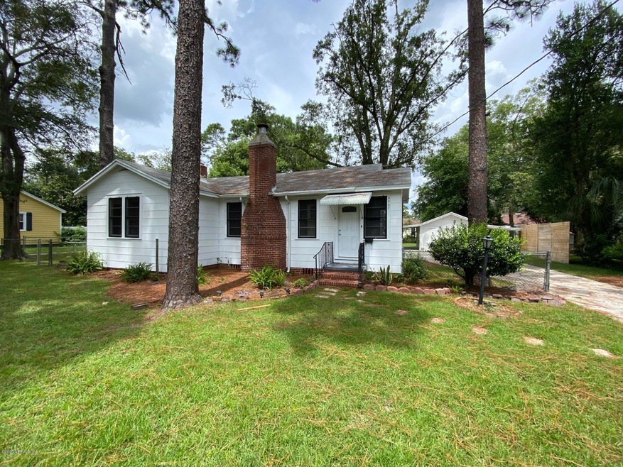 4727 Yerkes St, Jacksonville, FL 32205 - photo 1