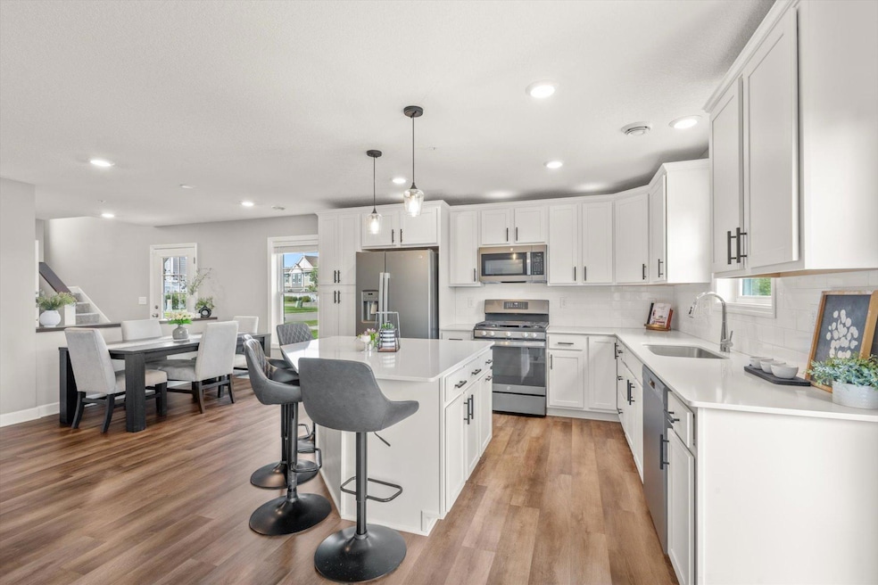 04-Tons of Cabinets.jpg