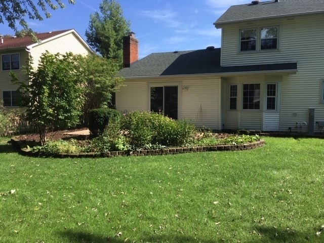 1811 Fairoak Rd, Naperville, IL 60565 - photo 1