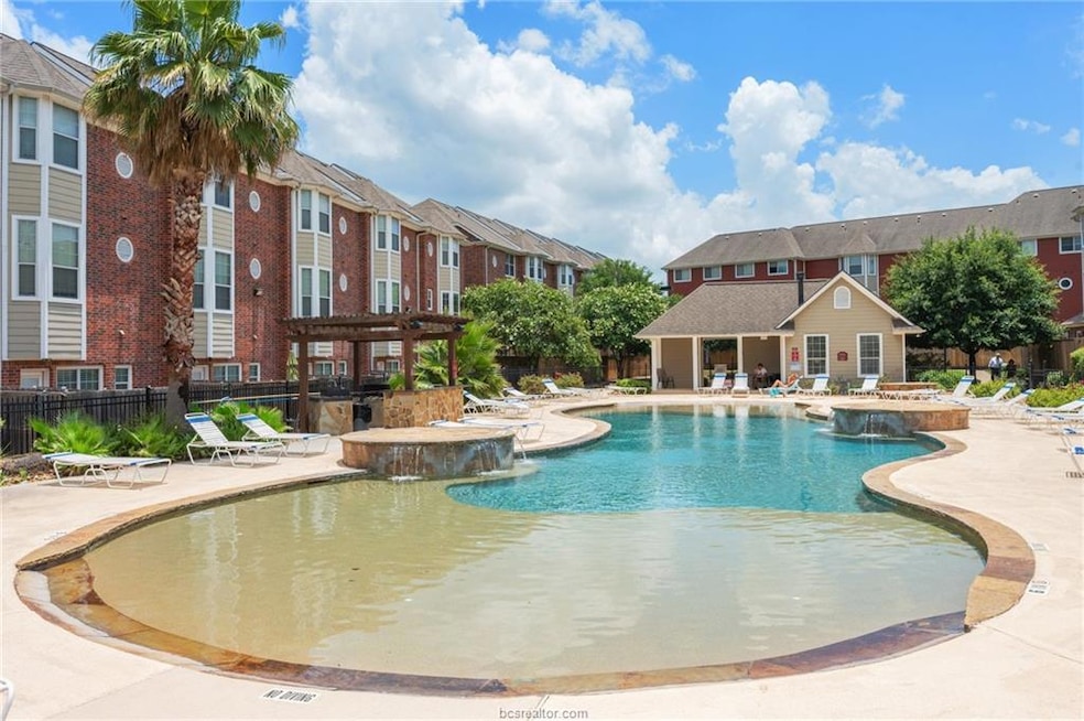 1198 Jones Butler Rd unit 2204, College Station, TX 77840 - photo 1