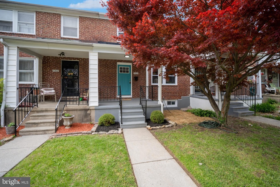 5204 Kelway Rd, Baltimore, MD 21239 - photo 1