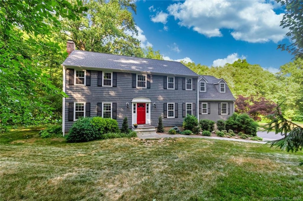 52 Stonebridge Rd, Wilton, CT 06897 - photo 1