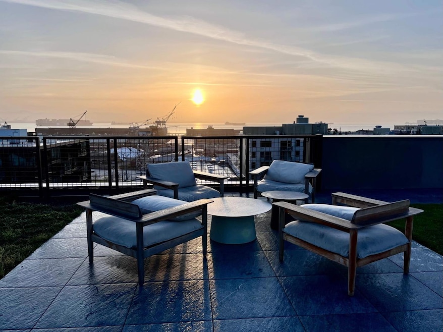 Sold $900,000 • Co-Listing Agent