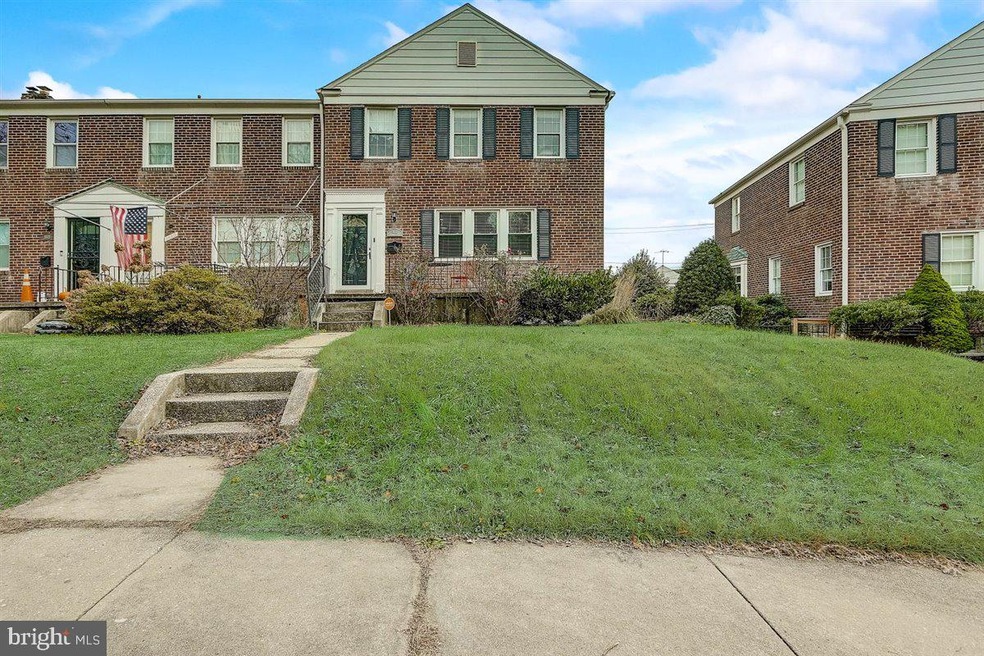 1822 Aberdeen Rd, Towson, MD 21286 - photo 1