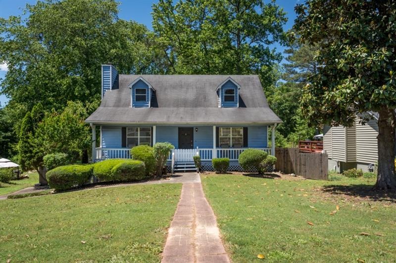 2366 Lakeside Place SW, Marietta, GA 30008 - photo 1