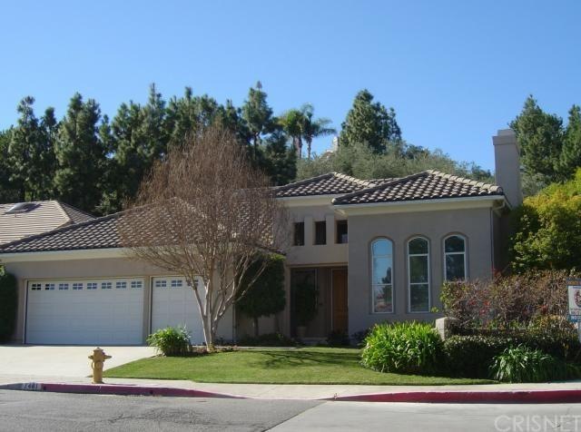 Awesome Contemporary Frontage