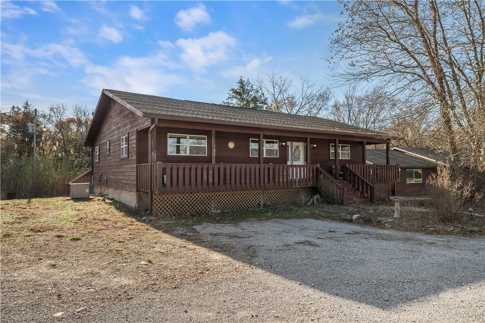 18775 Highway 62, Garfield, AR 72732 - photo 1