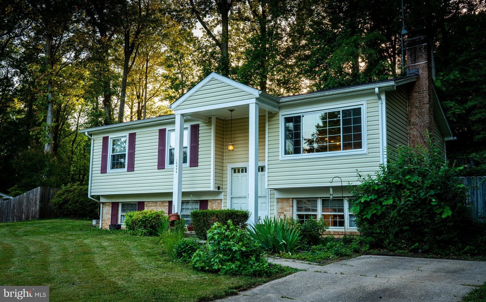 16504 Forest Mill Ct, Laurel, MD 20707 - photo 1