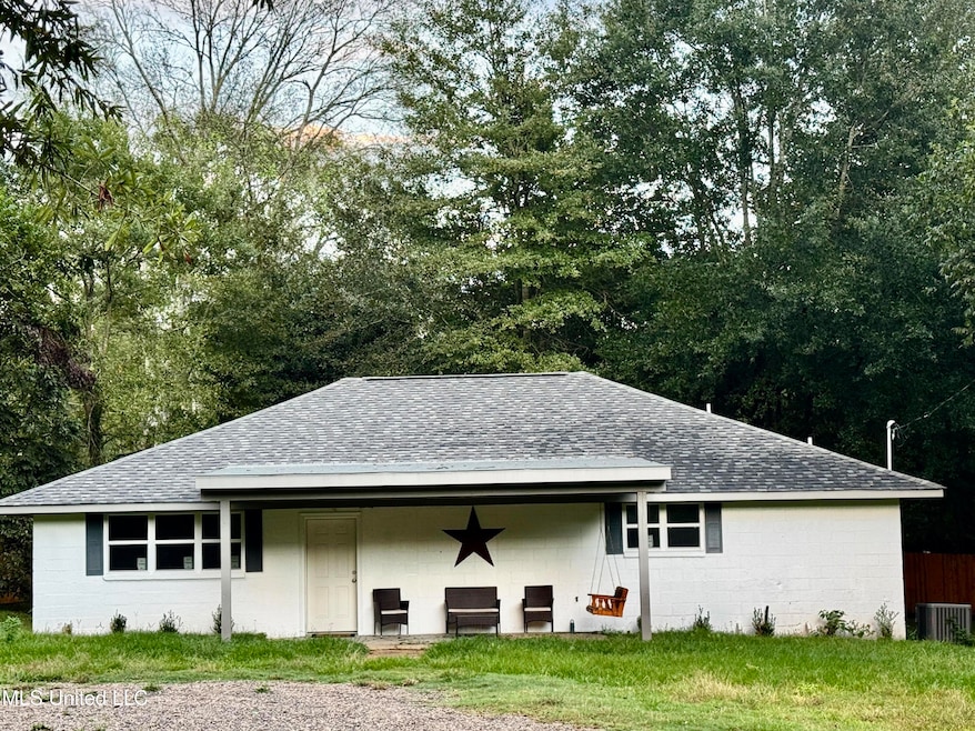 106 Edd Monk St, Mendenhall, MS 39114 - photo 1