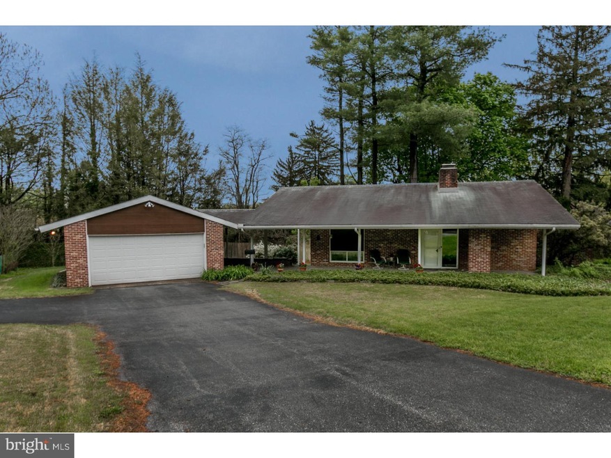 353 Calvert Cir, Kennett Square, PA 19348 - photo 1