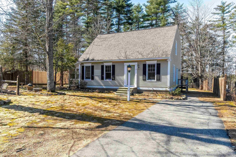 3 Bailey Ct, Goffstown, NH 03045 - photo 1