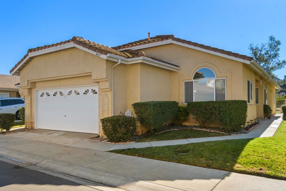 8837 Tobira Dr, Escondido, CA 92026 - photo 1