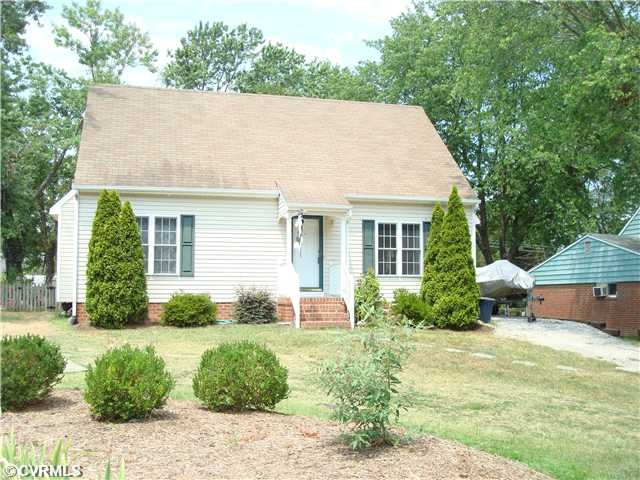 1318 Andover Rd, Henrico, VA 23229 - photo 1