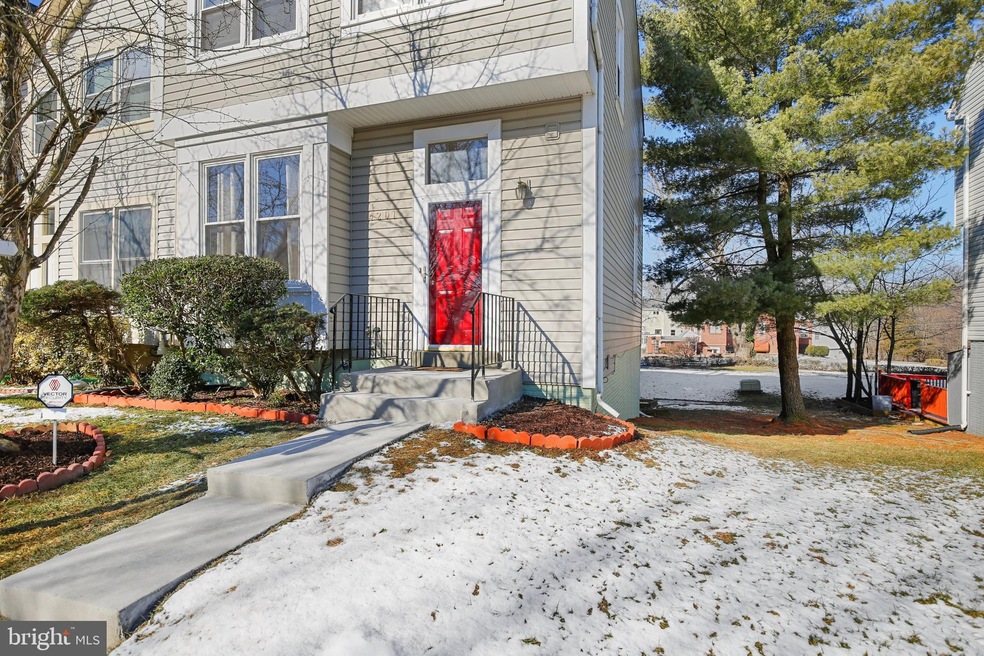 4201 Red Maple Ct, Burtonsville, MD 20866 - photo 1