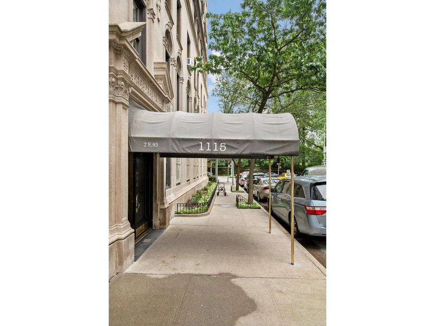 1115 5th Ave unit 2A, New York, NY 10128 - photo 1