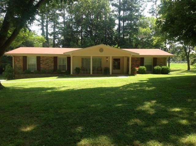 310 Hillcrest St, Manchester, TN 37355 - photo 1