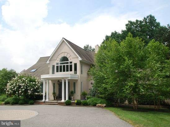 1002 Westwicke Ln, Lutherville Timonium, MD 21093 - photo 1