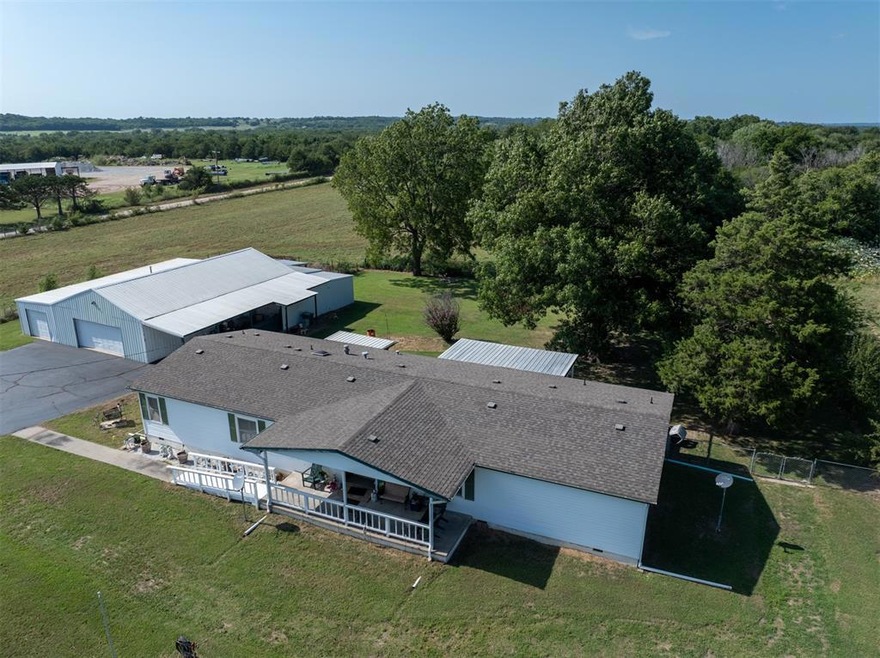 Drone / aerial view