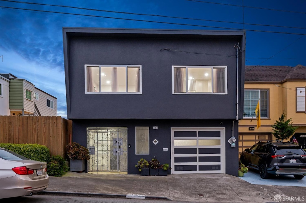 Sold $1,230,000 • Co-Listing Agent