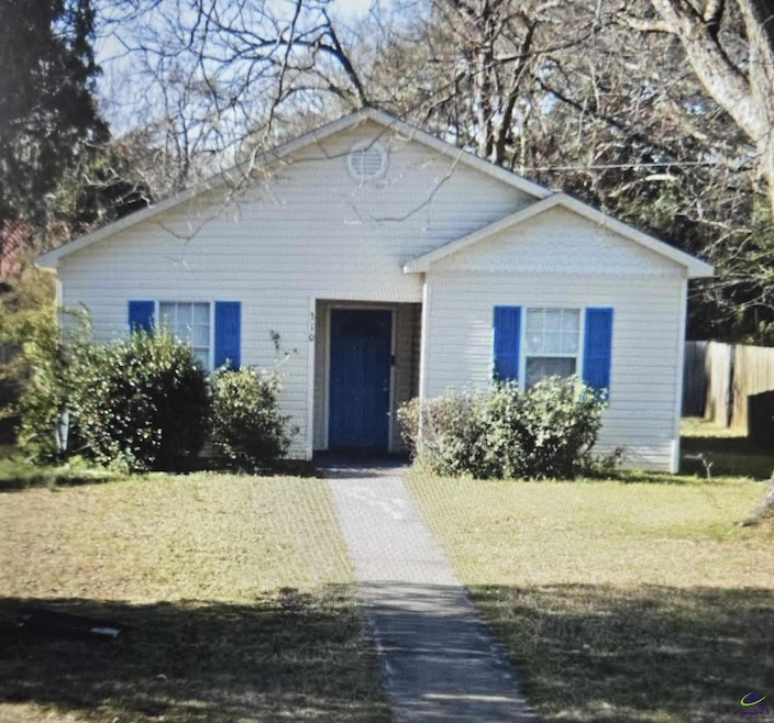 310 Orchard Way, Warner Robins, GA 31088 - photo 1