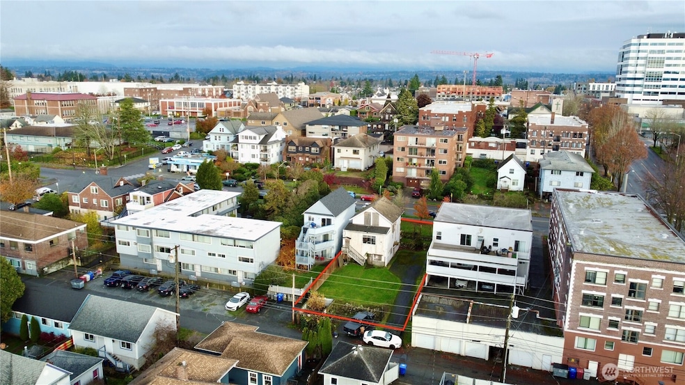 2620 Rucker Ave, Everett, WA 98201 - photo 1