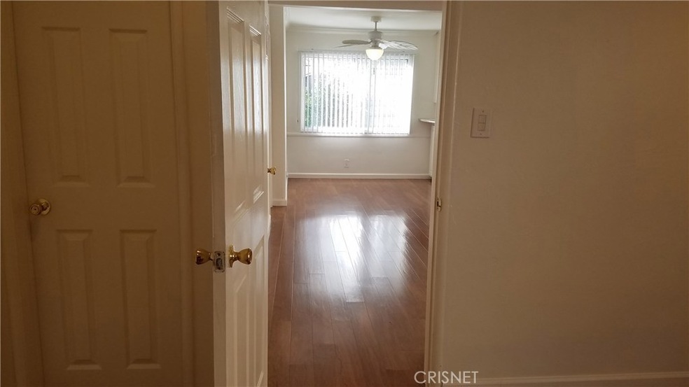 14948 Dickens St unit 12, Los Angeles, CA 91403 - photo 1