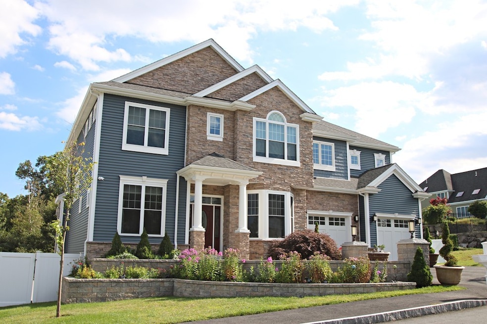 5 Iron Works Way, Saugus, MA 01906 - photo 1