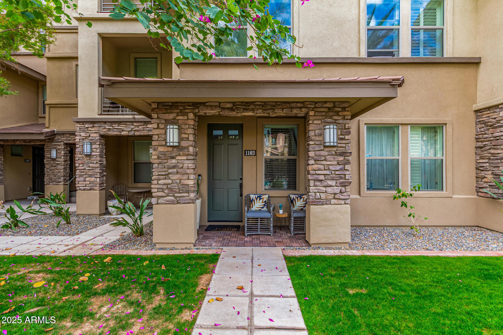 17850 N 68th St unit 1103, Phoenix, AZ 85054 - photo 1