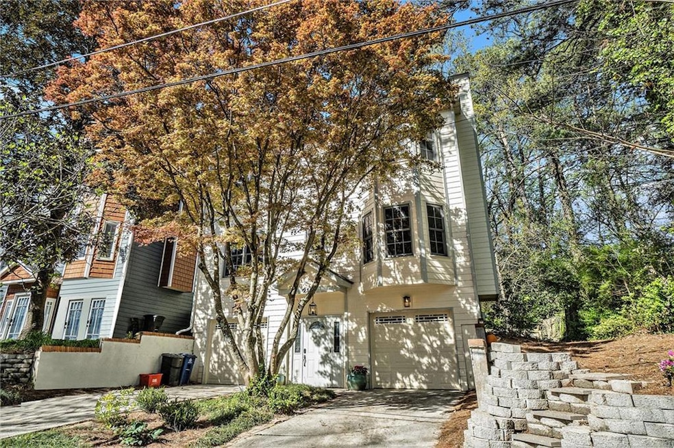 Sold $723,000 • Co-Listing Agent