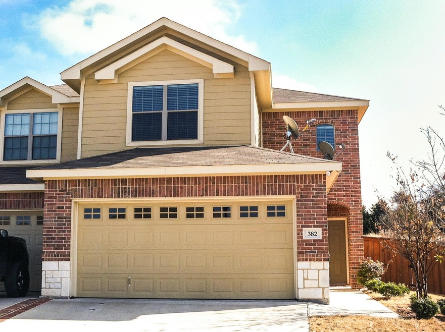 382 Armstrong Ln, Lavon, TX 75166 - photo 1