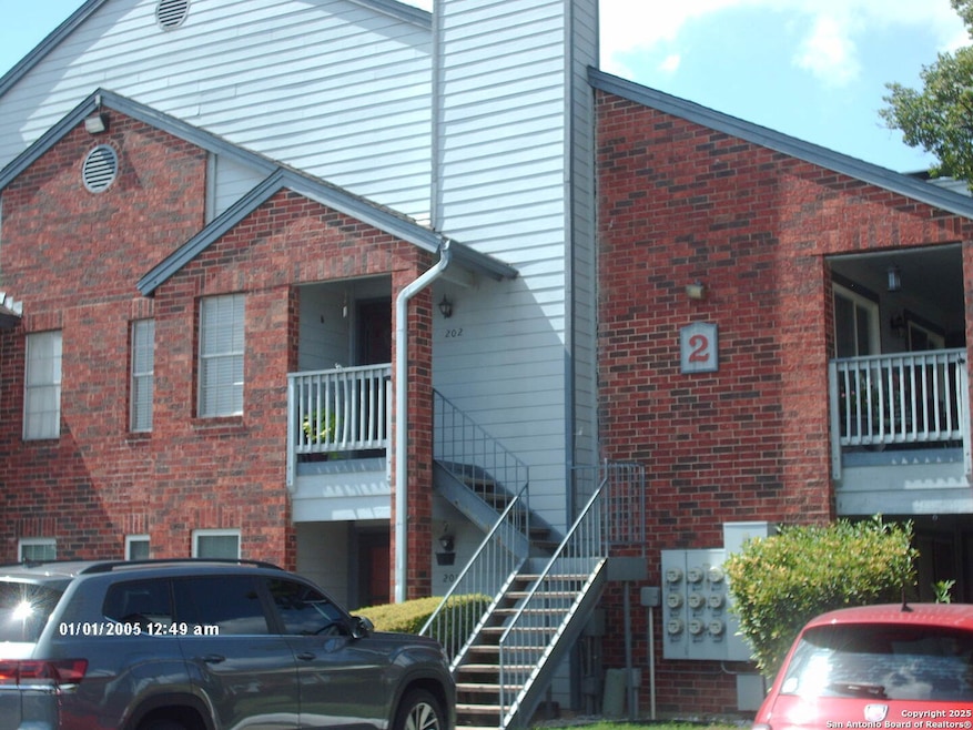 14343 Judson Rd unit 202, San Antonio, TX 78233 - photo 1