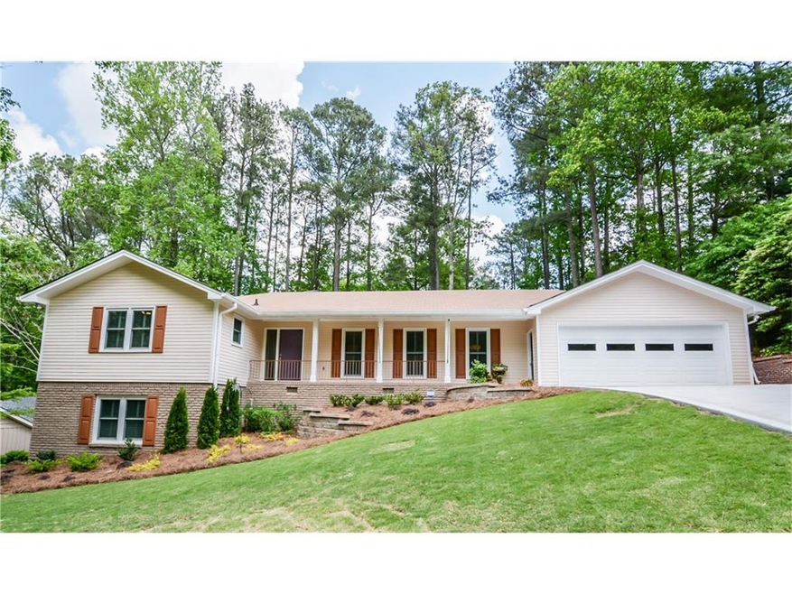 Indian Hills ranch home with basement!