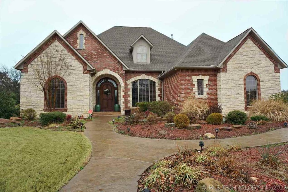 608 Pebble Beach Dr, Ardmore, OK 73401 - photo 1