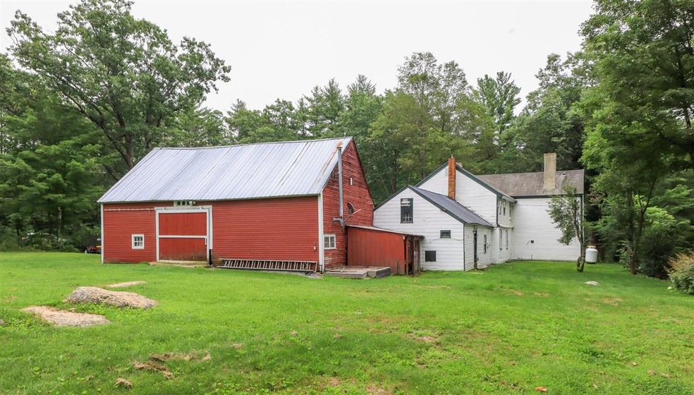 1040 Old Hillsboro Rd, Henniker, NH 03242 - photo 1