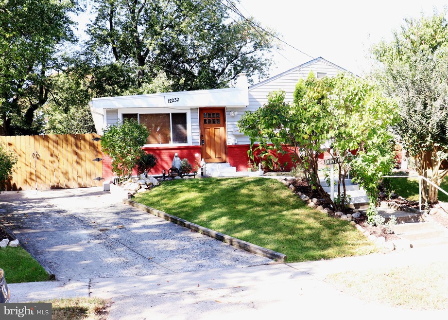 12232 Bluhill Rd, Silver Spring, MD 20902 - photo 1