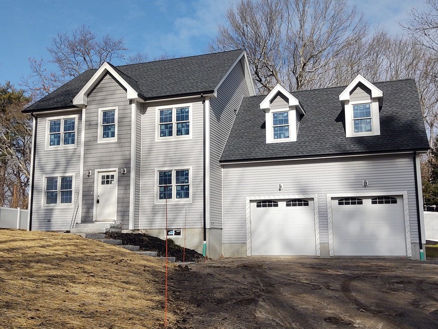 21 Lakeside Ave, Hudson, MA 01749 - photo 1