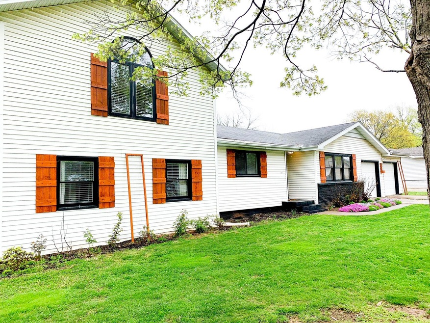 103 W Park St, Nixa, MO 65714 - photo 1