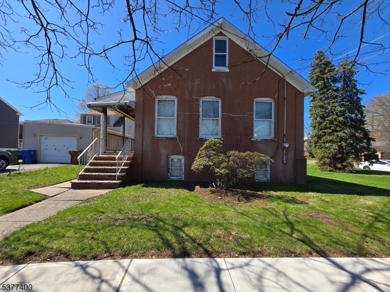 117 Grant St, Linden, NJ 07036 - photo 1