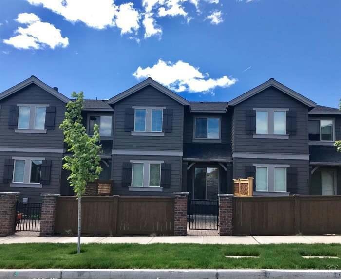 20735 Boulderfield Ave, Bend, OR 97701 - photo 1