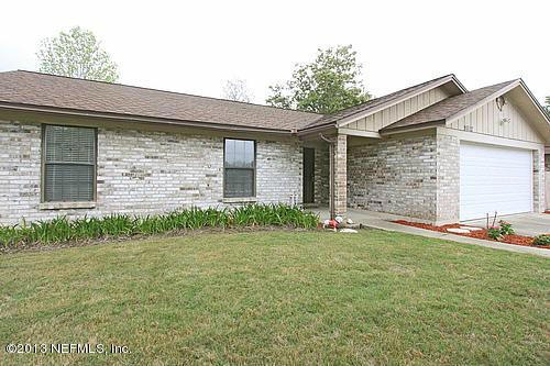 8012 Corky Ct E, Jacksonville, FL 32244 - photo 1