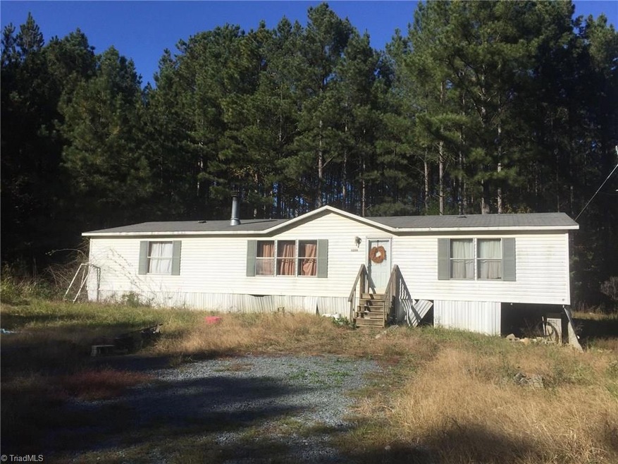 3250 Bethel Lucas Rd, Asheboro, NC 27205 - photo 1