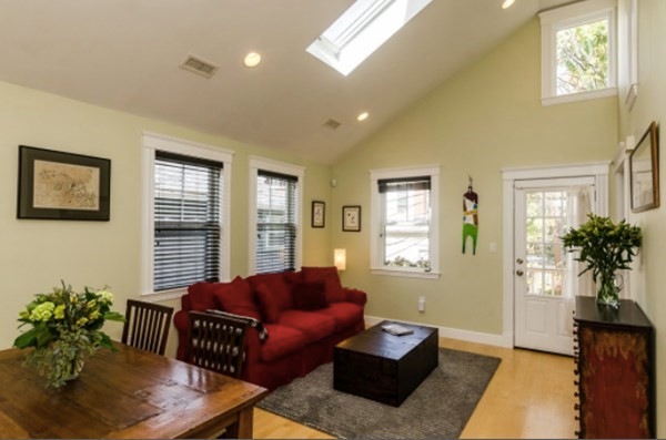 11 Arnold Ave unit 11, Somerville, MA 02143 - photo 1