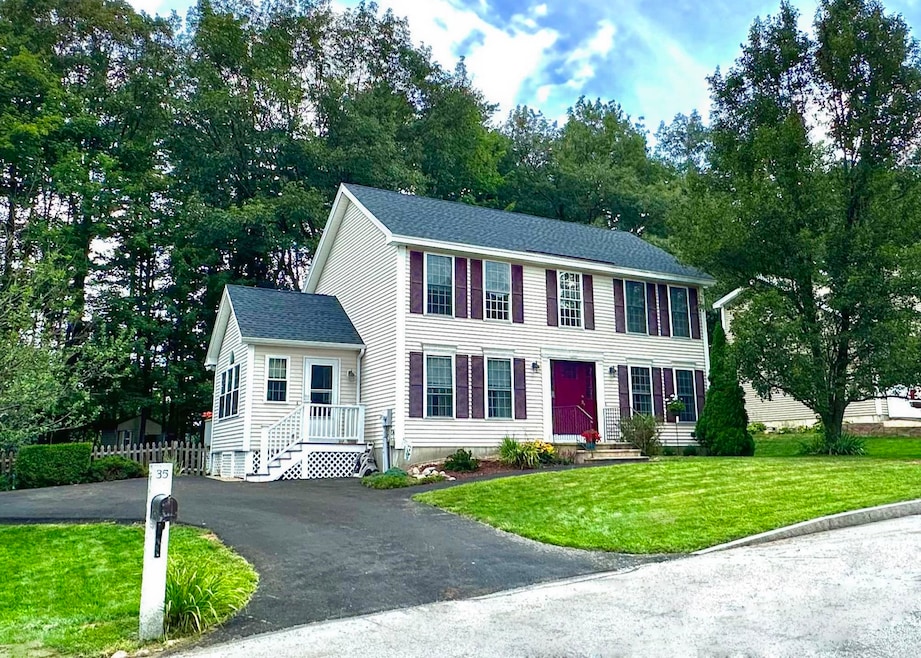 Welcome to 35 Dominique Drive
